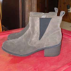 Clarks heeled booties